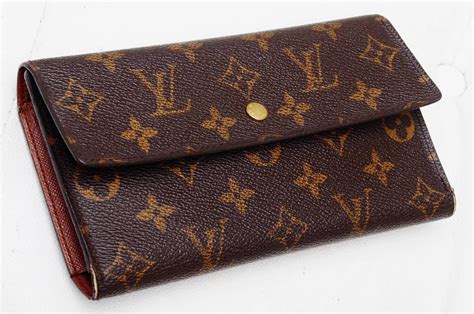 ladies louis vuitton wallet|louis vuitton wallet price original.